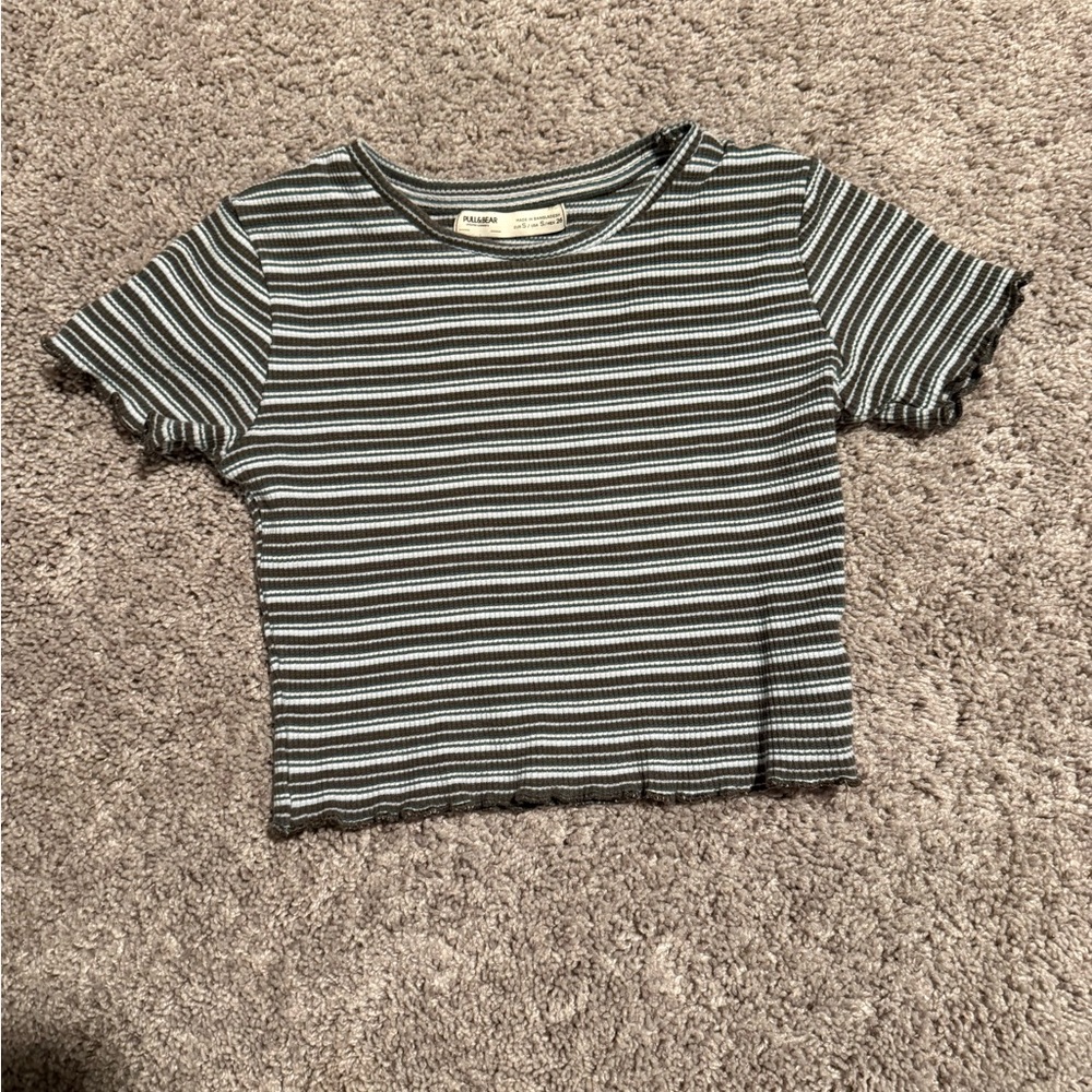 Pull&Bear Green and White Striped Tee